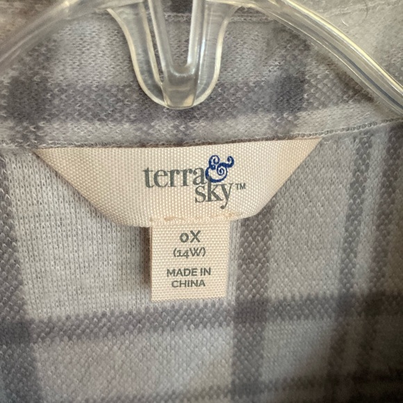 Terra & Sky Womens Sz OX - 14W Long Sleeve Button Up Plaid Shirt Gray New w Tags - Picture 3 of 9